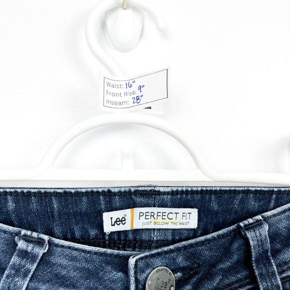 Lee Perfect Fit Women's Blue Jeans Petite - Picture 3 of 10